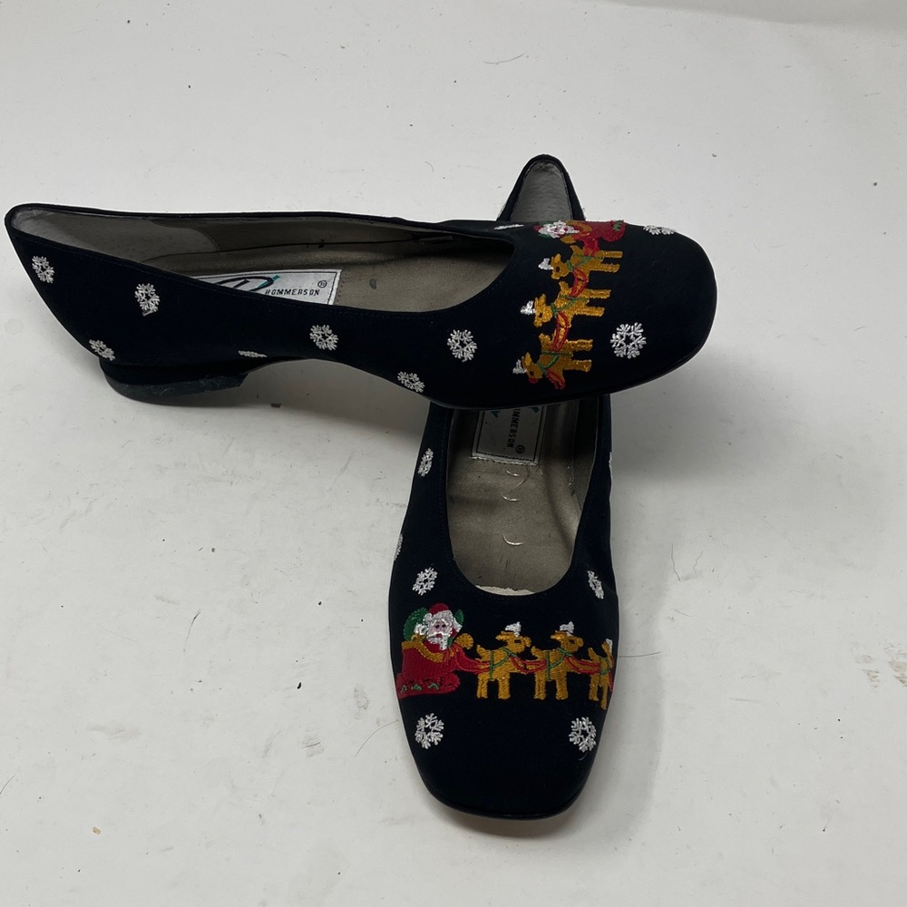 Ros Hommerson Christmas Flats 7.5N Sleigh & Reindeer Embroidery/Holiday Velvet
